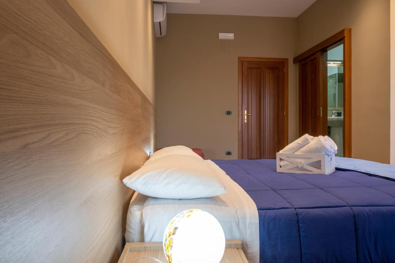 B&B A Due Passi Dal Mare Caulonia Marina Ngoại thất bức ảnh