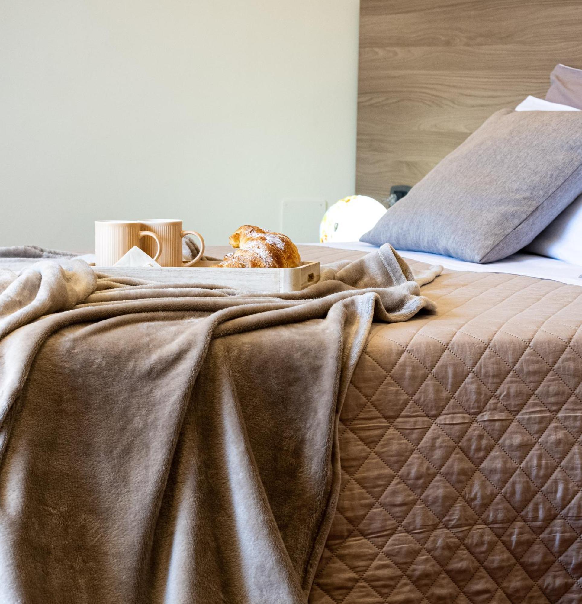 B&B A Due Passi Dal Mare Caulonia Marina Ngoại thất bức ảnh
